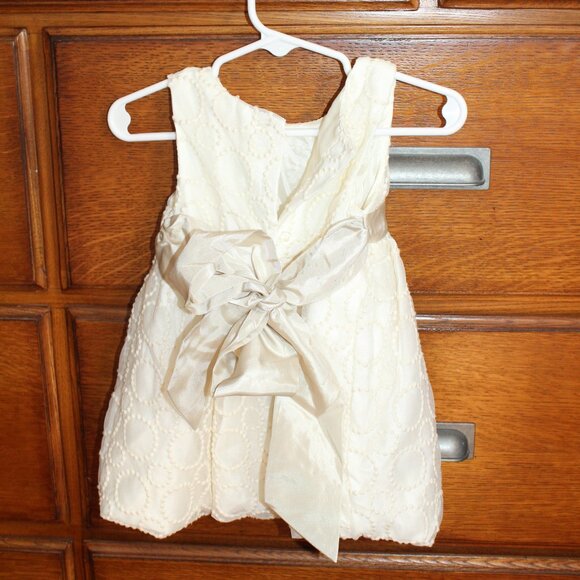 Savannah Size 12M Ivory Tulle Dress - Picture 3 of 3